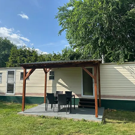 Autocamp Free Star - Mobilheimy Apartment Strachotin Exterior photo
